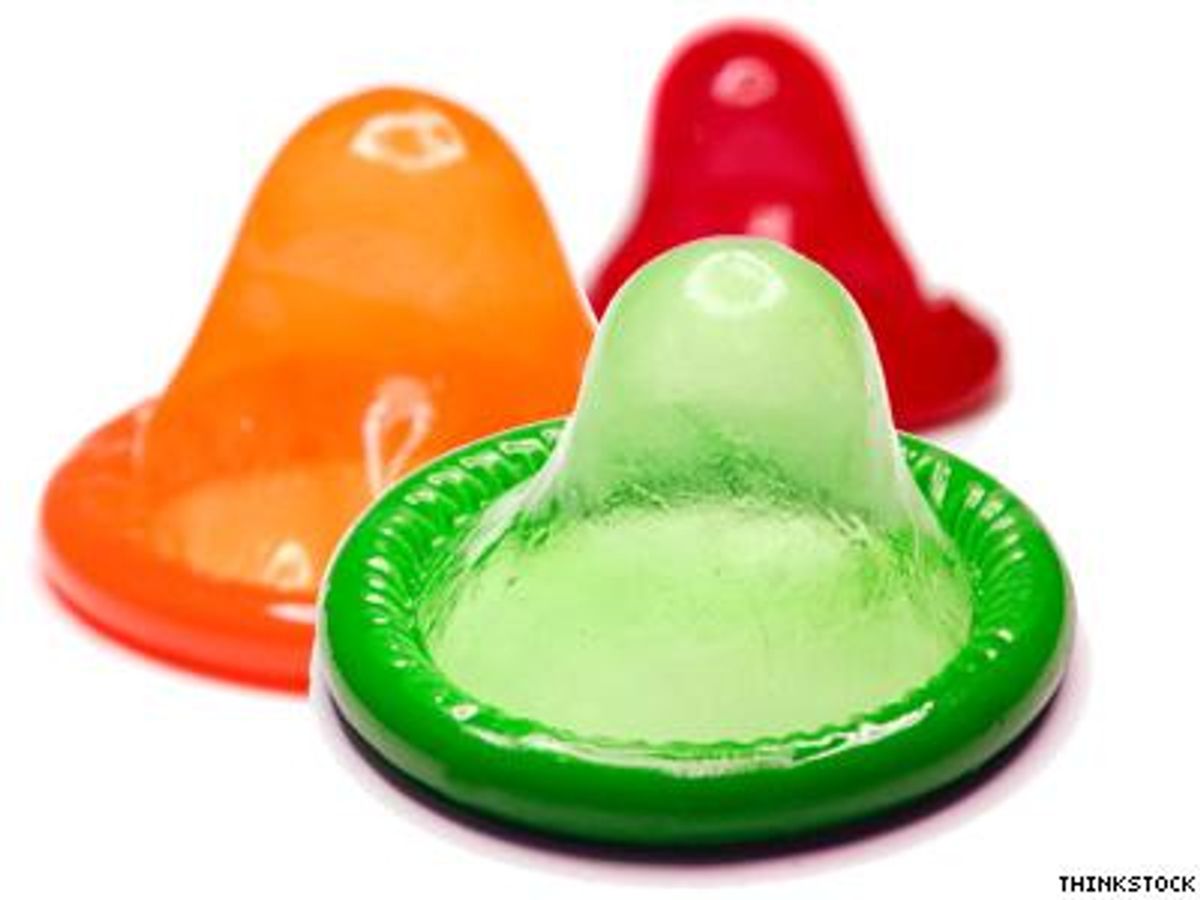 Condoms-400x300