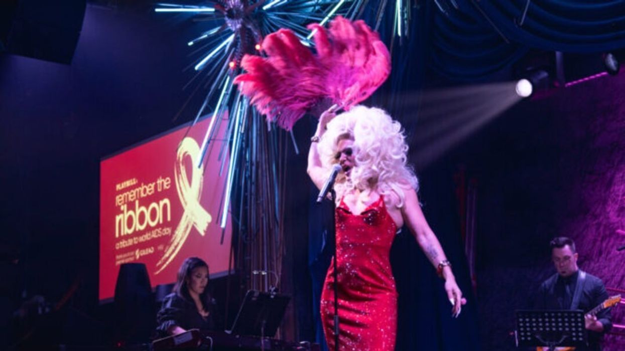 Playbill Honors World AIDS Day With Remember the Ribbon