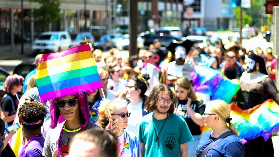 
<p>Mpox Cases Rise Again, and Grindr is Here to Help </p>
