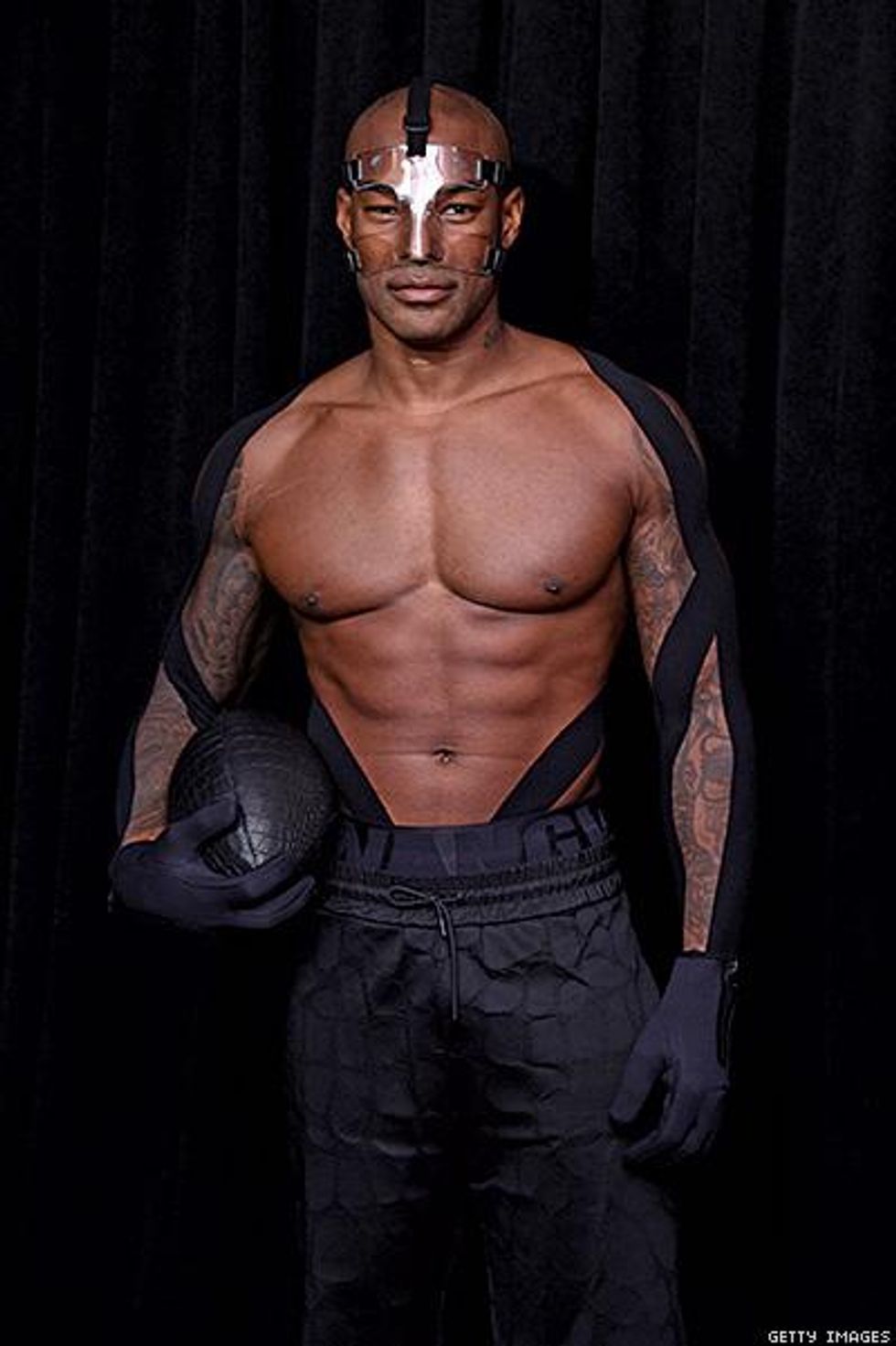 Tyson-hm-andrew-h-walkerx400d