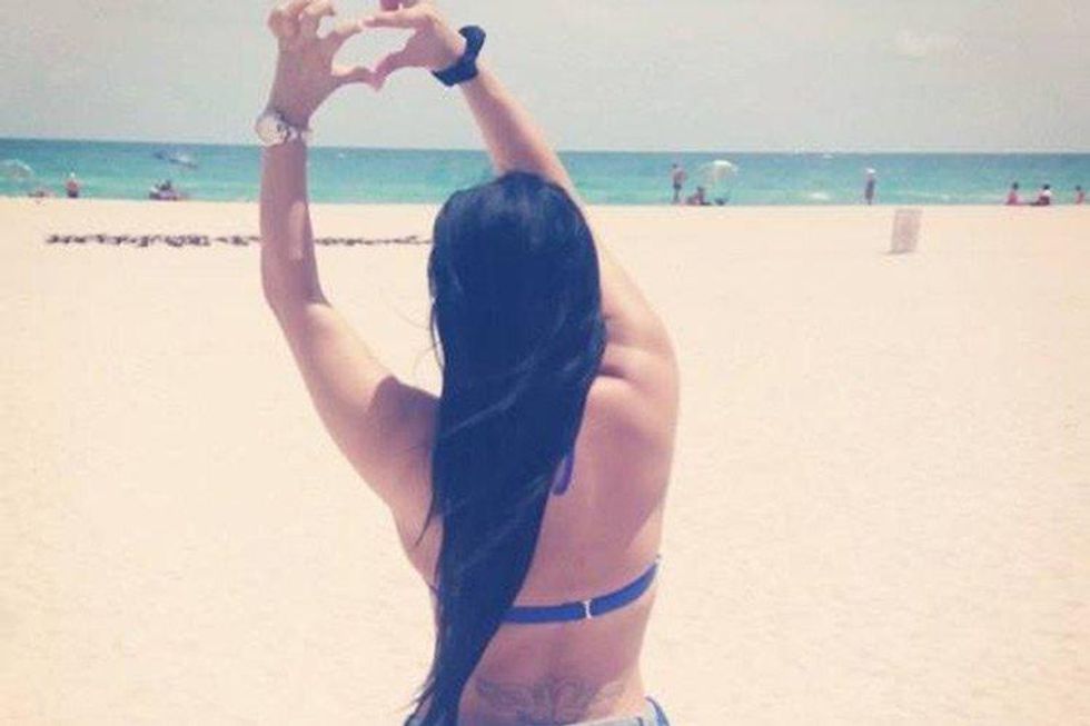 \u00a1OUT! Las Transformistas of Havana