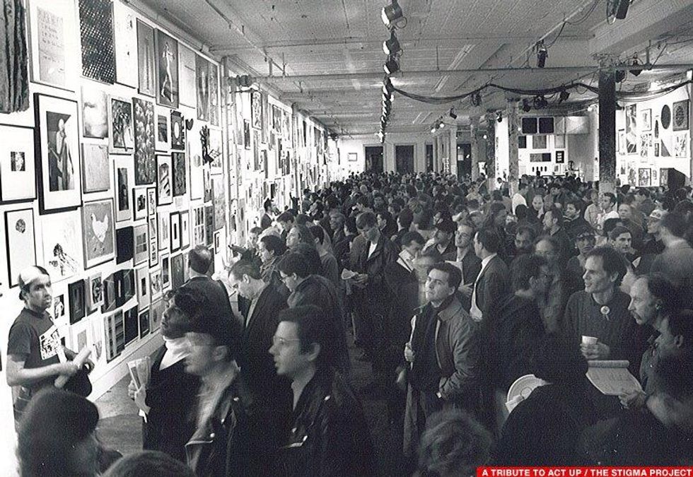 \u00a1OUT! Las Transformistas of Havana