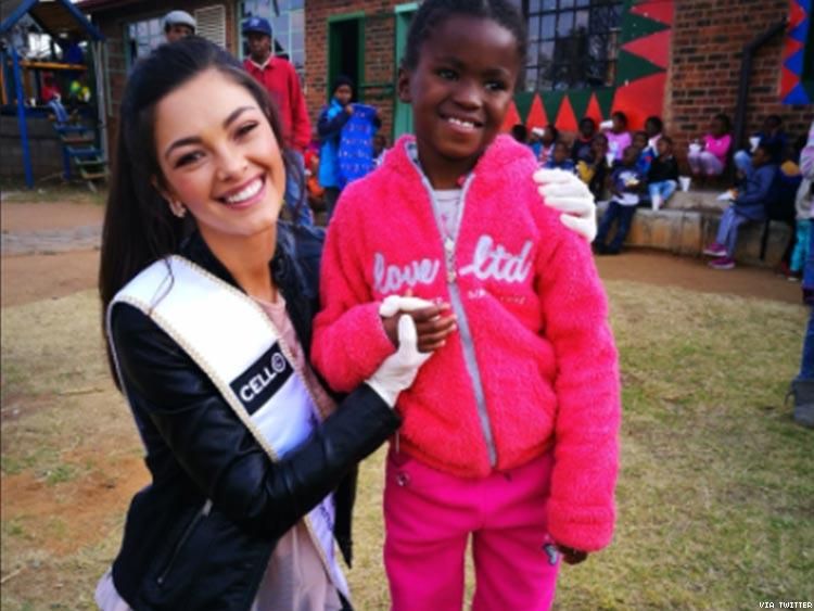 Miss South Africa Wore Gloves While Playing With HIV-Positive Kids 