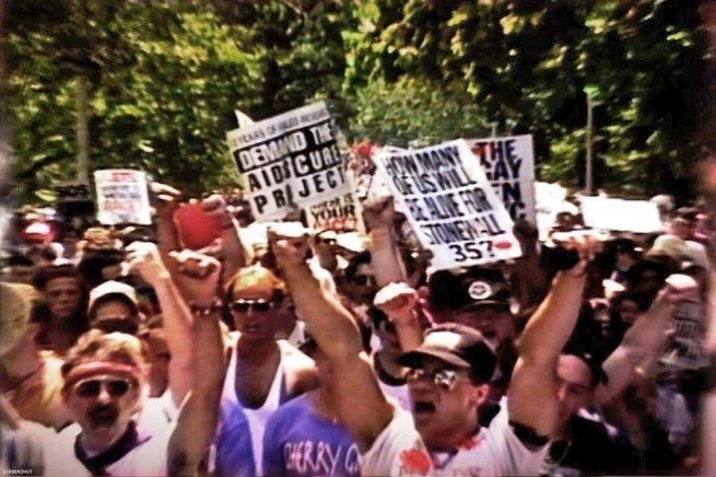 United in Anger: A History of ACT UP (2012)